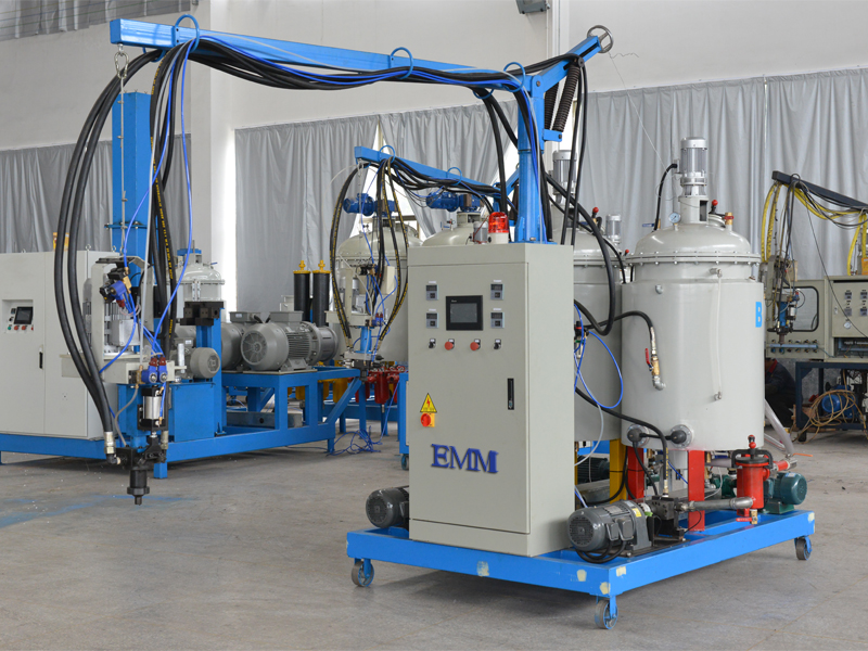 Màquina de baixa pressió de poliuretà de 2 components
